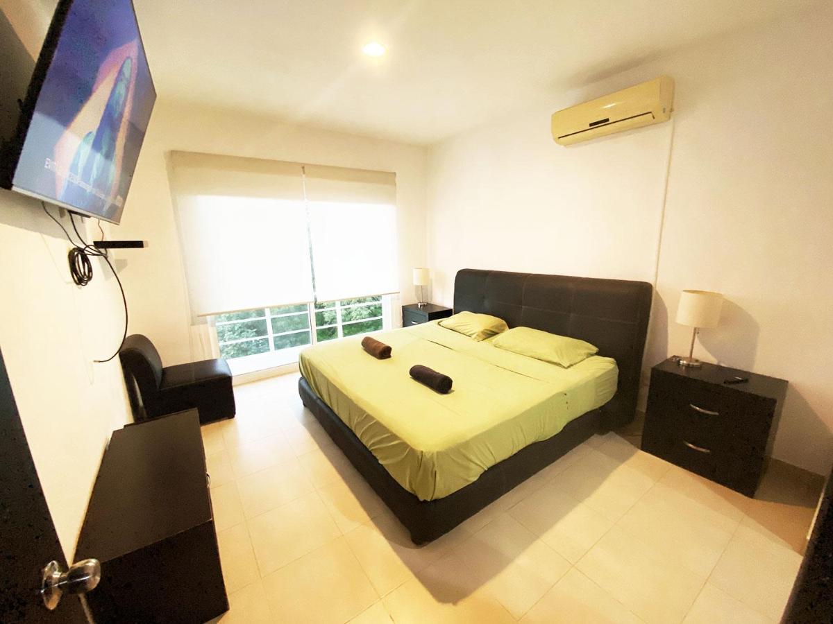 Geek-Chic Townhouse Villa Playa del Carmen Exteriör bild