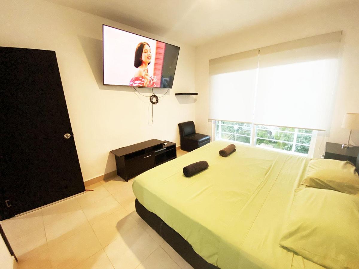 Geek-Chic Townhouse Villa Playa del Carmen Exteriör bild