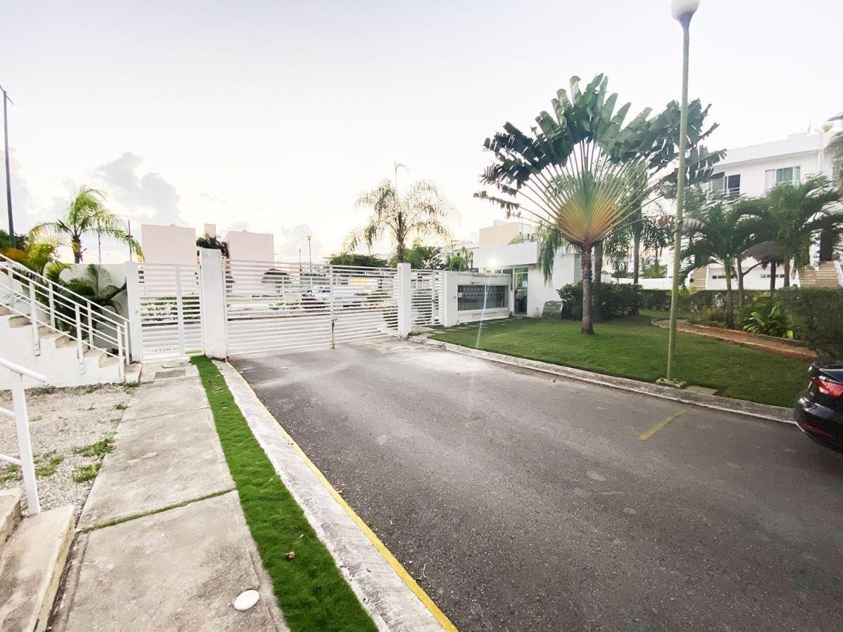 Geek-Chic Townhouse Villa Playa del Carmen Exteriör bild